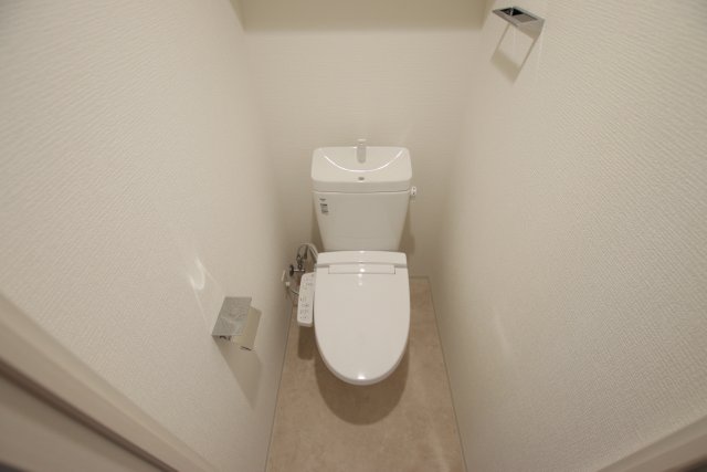 トイレ　※他のお部屋の参考写真です※