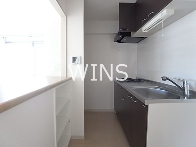 キッチン　別部屋参考写真です