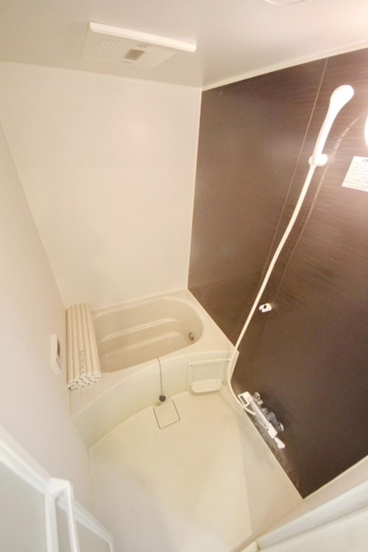 バス・シャワールーム　風呂