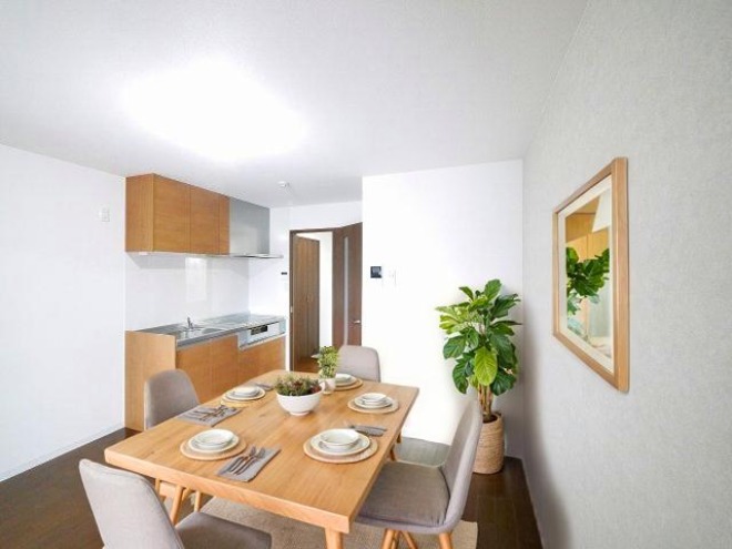 居室・リビング　CGで家具等を配置したもので家具等は含まれません