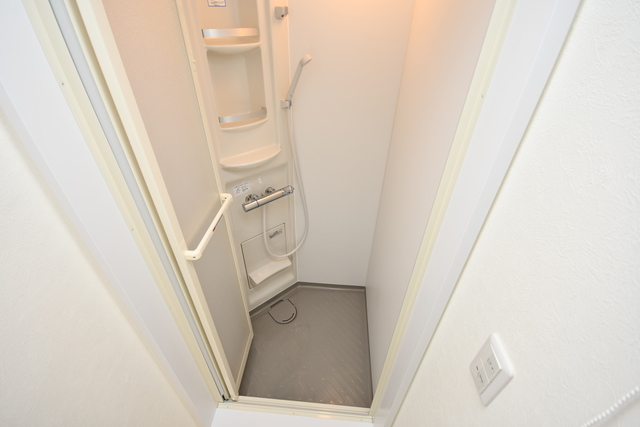 バス・シャワールーム　シャワールーム