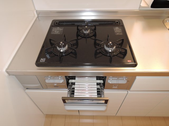 キッチン　ビルトインコンロ