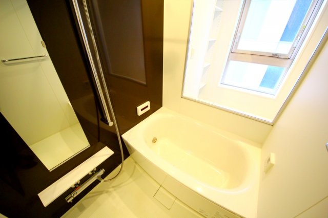 バス・シャワールーム　リバーサイドタワー中之島