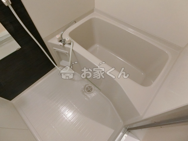 バス・シャワールーム　バスルーム