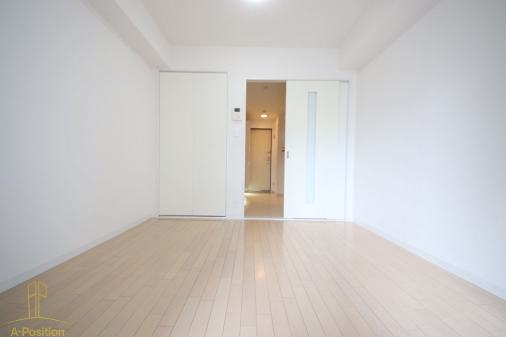 居室・リビング　Rebis