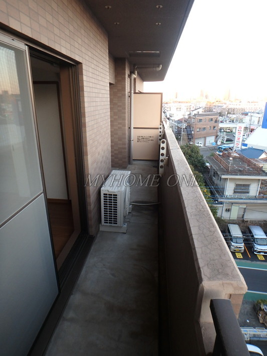 バルコニー　バルコニー