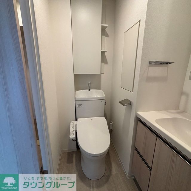洗面設備　※写真は同タイプ住戸です。