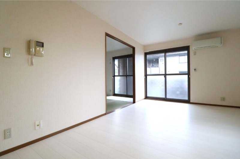 居室・リビング　図面と現状に相違がある場合には現状を優先