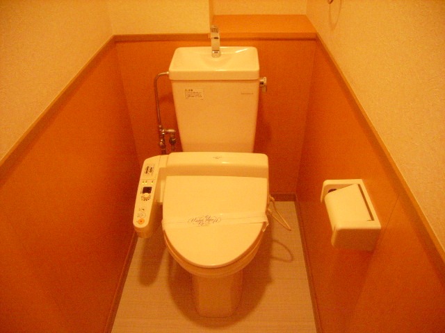 トイレ　別号室