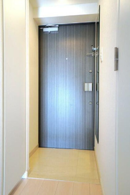 玄関　ラティエラ品川西大井