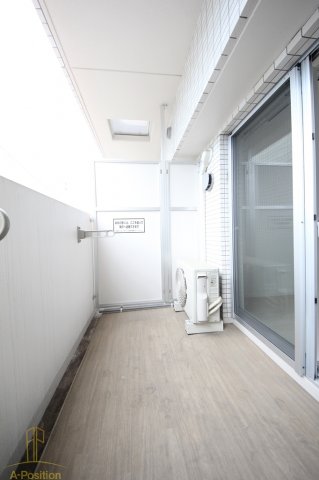 バルコニー　エステムコート南堀江IIICHURA