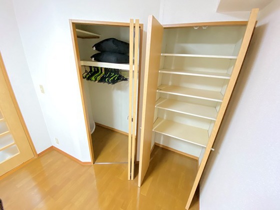 収納　※別部屋の写真です