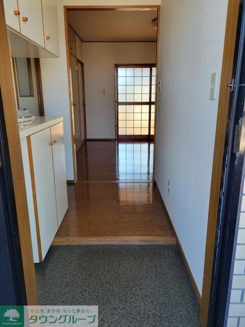 玄関　★お部屋探しは株式会社タウンハウジング東京まで★