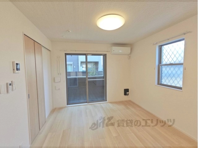 居室・リビング　リビング