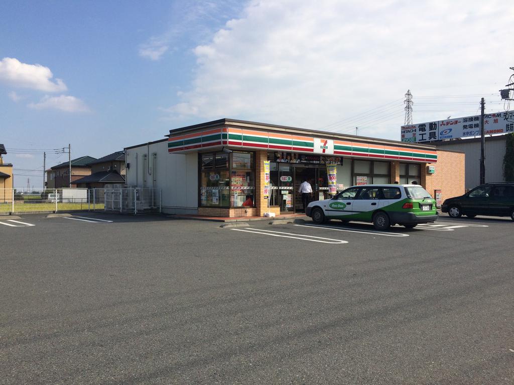 コンビニ　セブンイレブン玉村角渕店（コンビニ）まで1182m