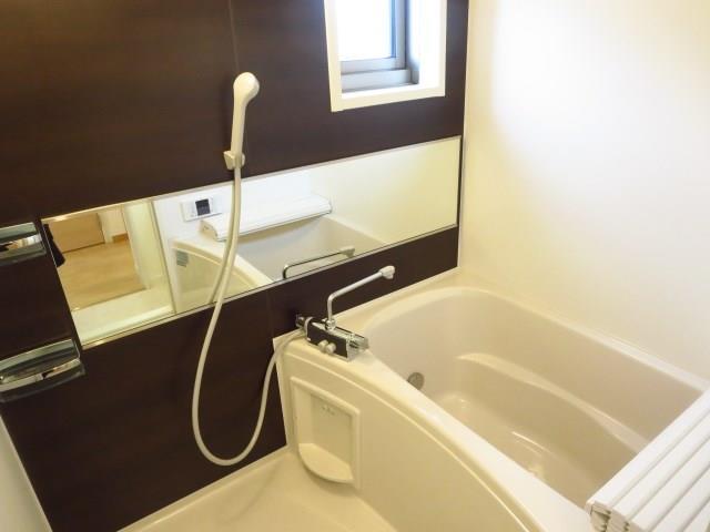 バス・シャワールーム　バス/シャワー