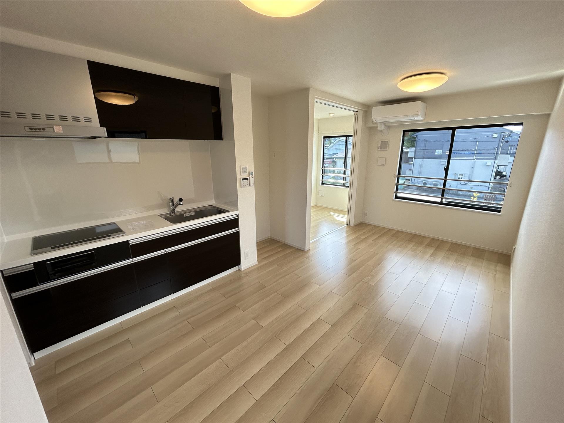 居室・リビング　リビング