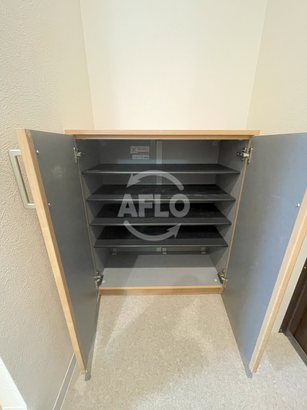 収納　TERRA山之内II　シューズボックス