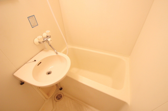 洗面設備　※参考、別号室