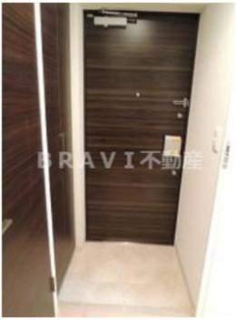 玄関　【レジデンス心斎橋】ゆったりとした玄関です