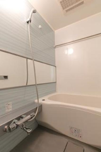 バス・シャワールーム　※写真は同タイプ住戸です。