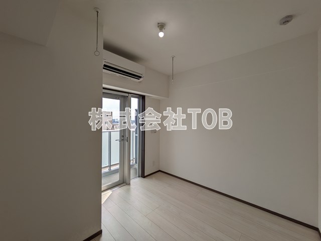 居室・リビング　5帖洋室