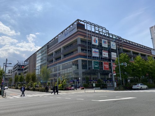 ショッピングセンター　ららぽーと豊洲（ショッピングセンター）まで622m