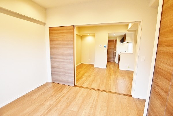 その他部屋・スペース　★洋室5.8帖★