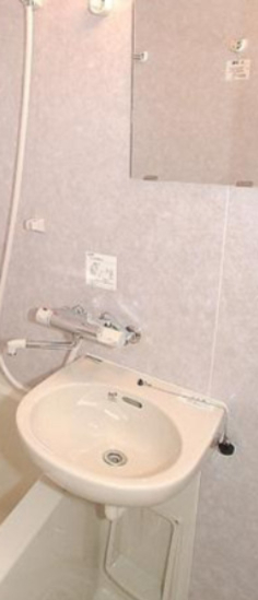 洗面設備　同仕様