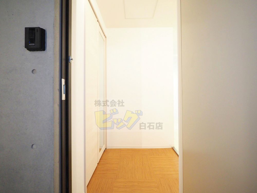 玄関　広々とした玄関です♪