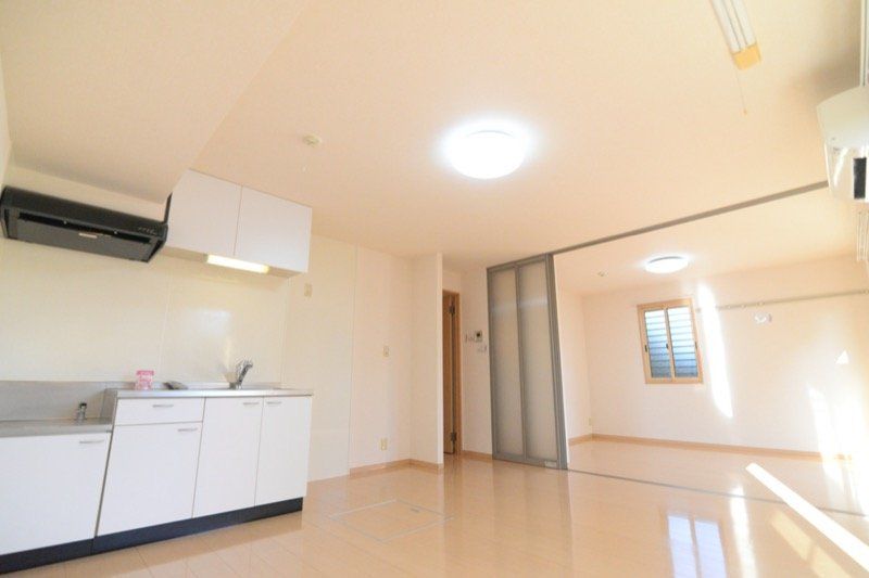 キッチン　居室