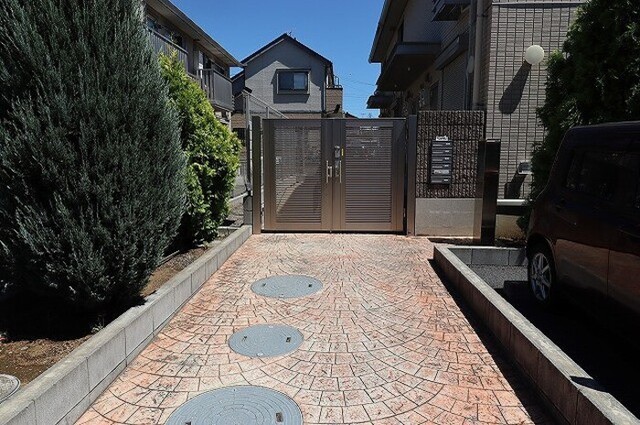 エントランス　エントランス