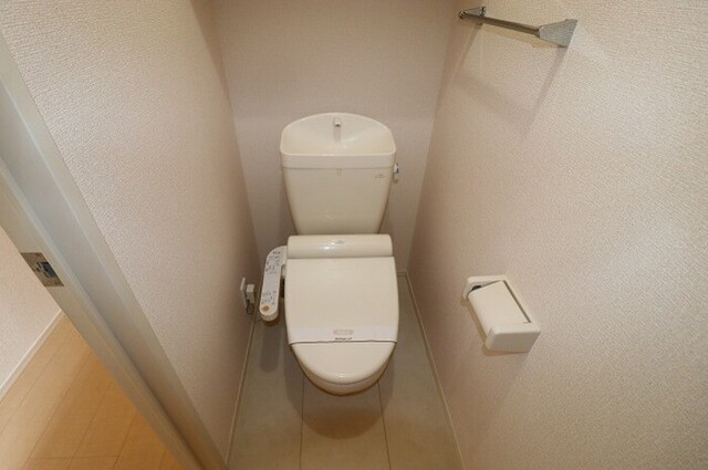 トイレ　トイレ　温水洗浄暖房便座