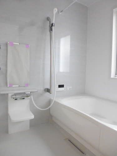 バス・シャワールーム　浴室