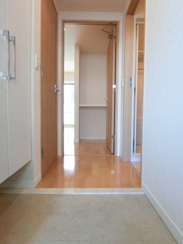 玄関　詳細は、RISUMO江坂本店→06-6155-7137まで♪