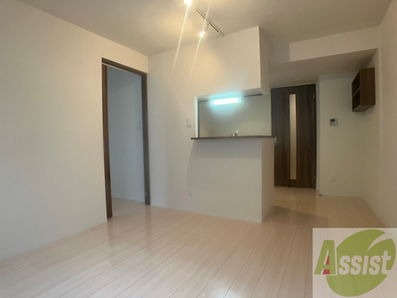 居室・リビング　広くてキレイなお部屋が広がっていて、充実した生活が送れそう。