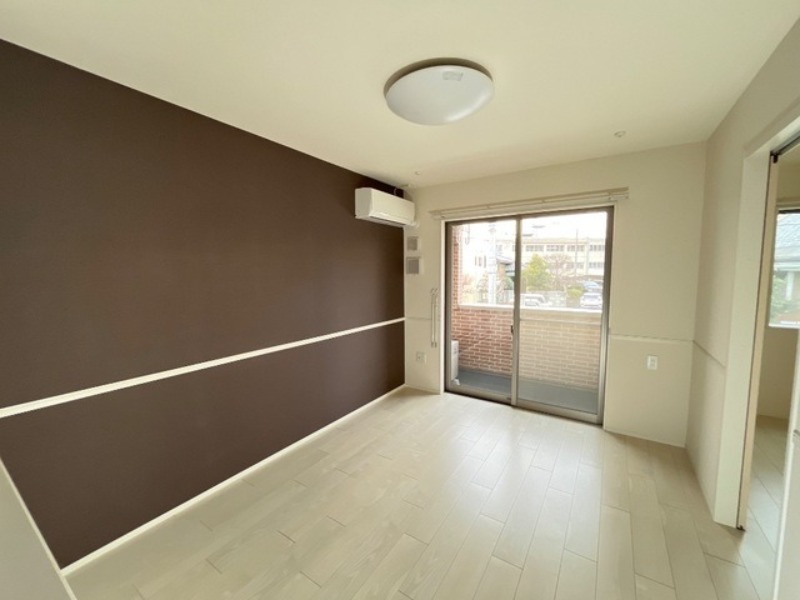 居室・リビング　図面と現状に相違がある場合には現状を優先