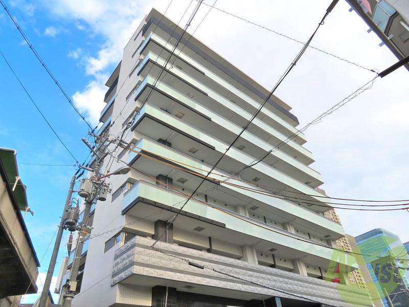 建物外観　大阪市北区中津。ＣＵＯＲＥ