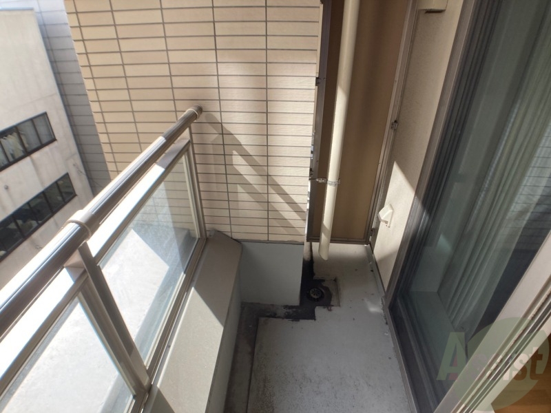 バルコニー　バルコニーが付いていますので一息ついてみてはいかがですか。