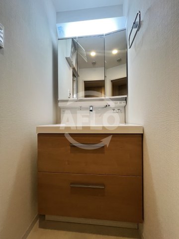 洗面設備　グランパール森ノ宮　独立洗面台