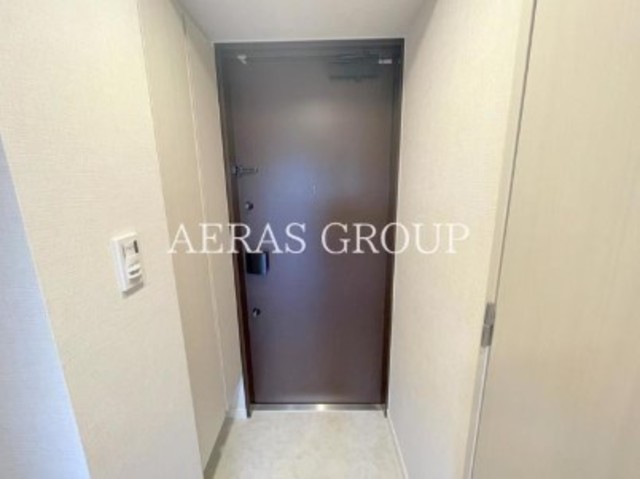 玄関　同仕様タイプ