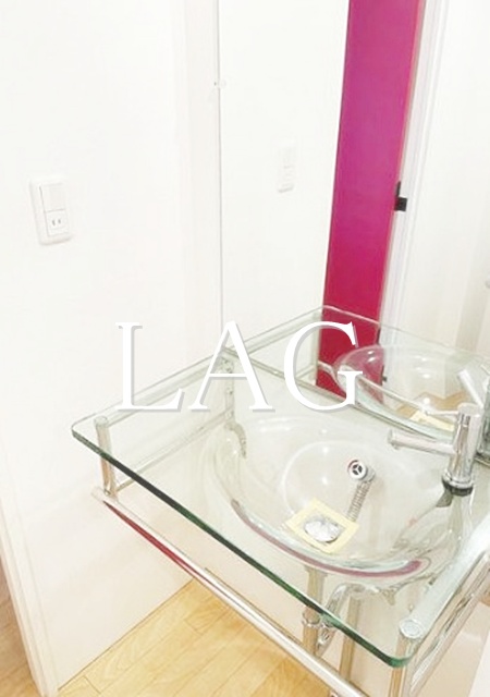 洗面設備　洗面台です。