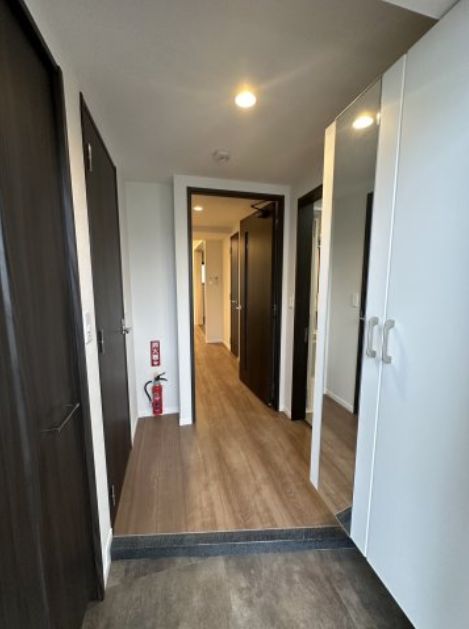 玄関　現在建設中の為、イメージ写真となります（現状を優先します）