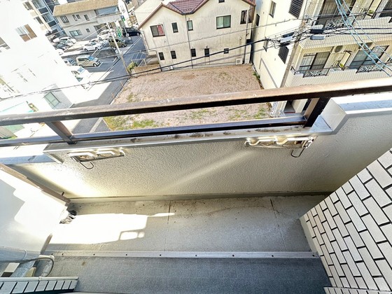バルコニー　※別部屋の写真です