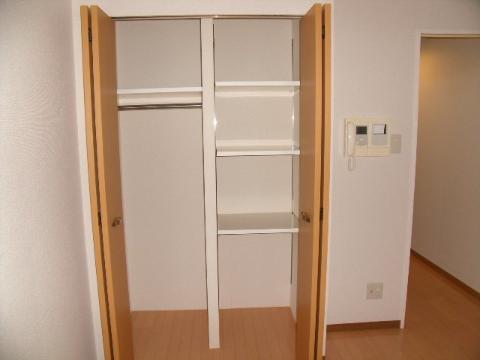 収納　クローゼット