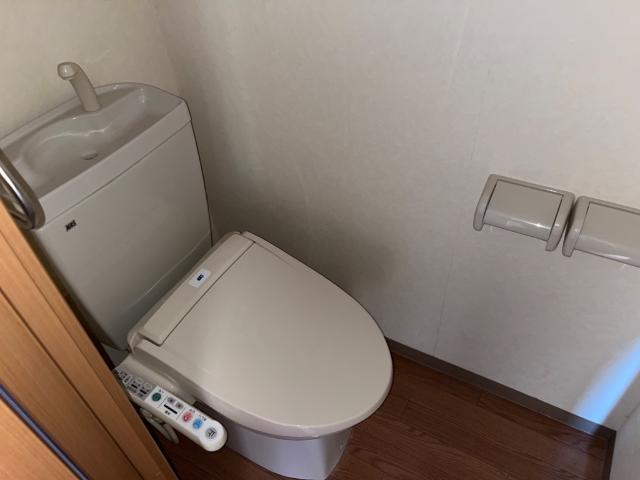 トイレ　シャワー付トイレ