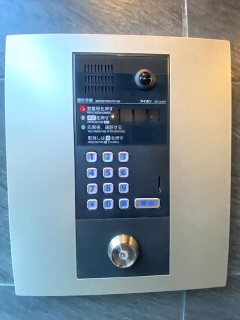 セキュリティ　モニター付きインターホンです