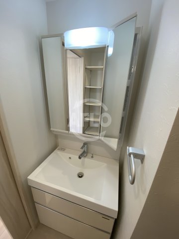 洗面設備　プレジオ海老江　独立洗面台