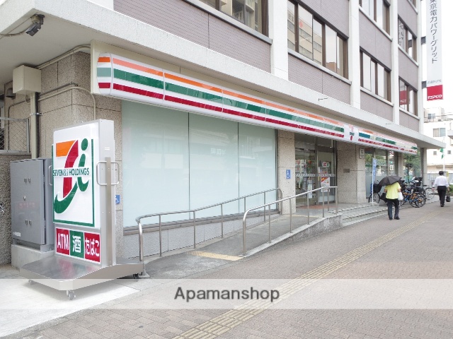 コンビニ　セブンイレブン（コンビニ）まで219m