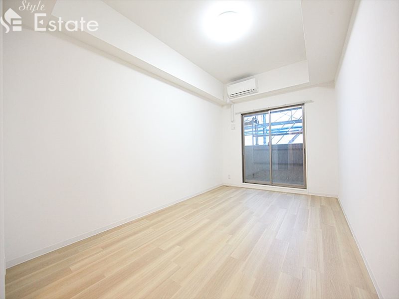 居室・リビング　内装